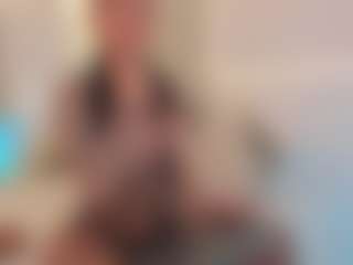 Ellie Mitchell's Live Sex Cam Show