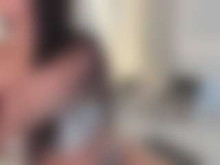 Live cam show with Ellie Mitchell - Dildo on Adult Interactions