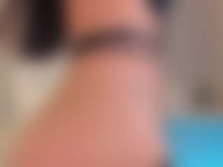 Live cam show with Ellie Mitchell - Amateur on Camsoda