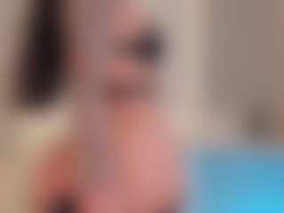Ellie Mitchell's Live Sex Cam Show
