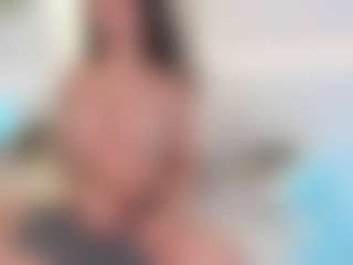 Ellie Mitchell's Live Sex Cam Show