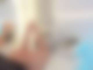 Ellie Mitchell's Live Sex Cam Show