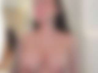 Ellie Mitchell's Live Sex Cam Show