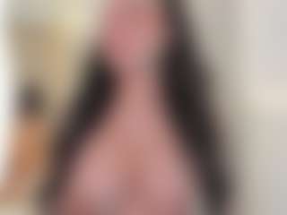Ellie Mitchell's Live Sex Cam Show