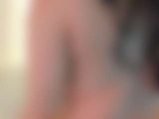 Ellie Mitchell's Live Sex Cam Show