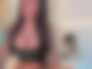 Ellie Mitchell's Live Sex Cam Show