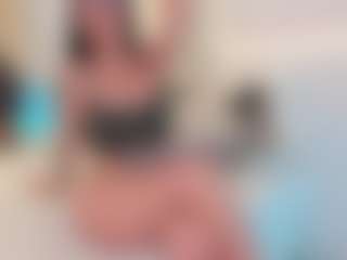 Live cam show with Ellie Mitchell - Solo on EXY