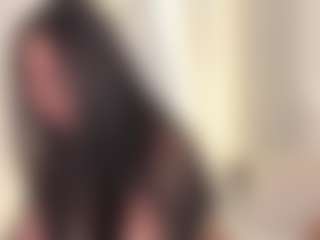 Live cam show with Ellie Mitchell - Solo on Dolls Live