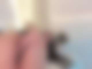 Ellie Mitchell's Live Sex Cam Show