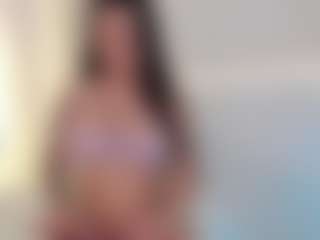 Live cam show with Ellie Mitchell - Tease Latina on Camsoda | colombia