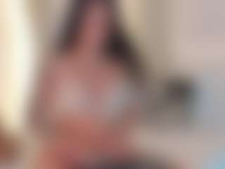 Ellie Mitchell's Live Sex Cam Show