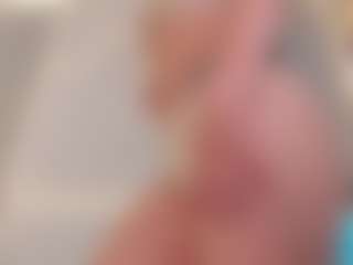 Ellie Mitchell's Live Sex Cam Show