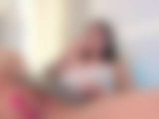 Ellie Mitchell's Live Sex Cam Show
