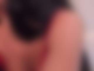 Ellie Mitchell's Live Sex Cam Show