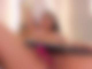 Ellie Mitchell's Live Sex Cam Show