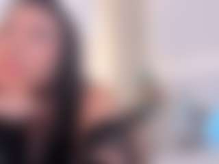 Live cam show with Ellie Mitchell - Kinky on Milfs Live