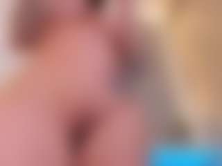 Ellie Mitchell's Live Sex Cam Show
