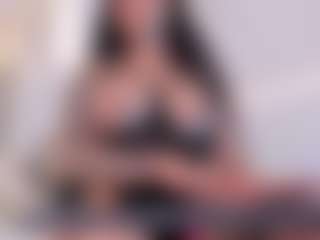 Ellie Mitchell's Live Sex Cam Show