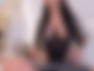 Ellie Mitchell's Live Sex Cam Show