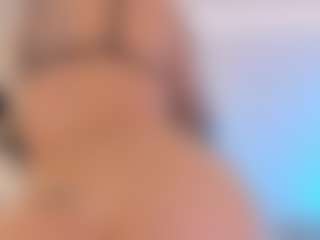 Ellie Mitchell's Live Sex Cam Show
