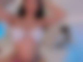 Ellie Mitchell's Live Sex Cam Show