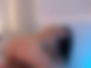 Ellie Mitchell's Live Sex Cam Show