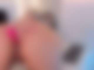 Ellie Mitchell's Live Sex Cam Show