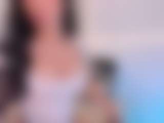 Ellie Mitchell's Live Sex Cam Show