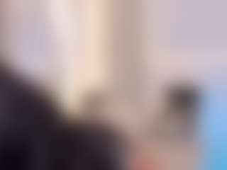 Ellie Mitchell's Live Sex Cam Show