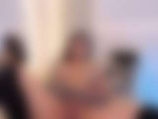 Ellie Mitchell's Live Sex Cam Show