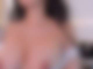 Ellie Mitchell's Live Sex Cam Show