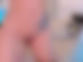 Ellie Mitchell's Live Sex Cam Show