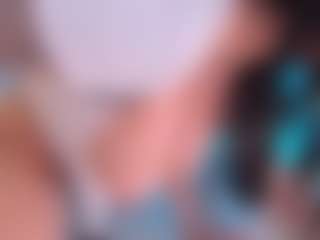 Ellie Mitchell's Live Sex Cam Show