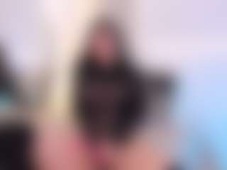 Ellie Mitchell's Live Sex Cam Show