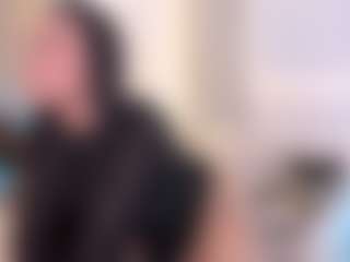 Ellie Mitchell's Live Sex Cam Show