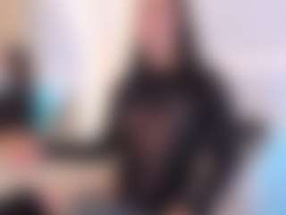 Live cam show with Ellie Mitchell - Big Tits on SinfulBabes