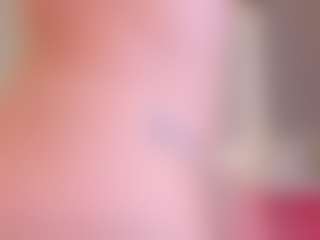 Ellie Mitchell's Live Sex Cam Show