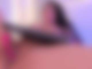 Show en direct avec Ellie Mitchell - Erotic Dance sur Camsoda