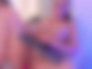 Ellie Mitchell's Live Sex Cam Show