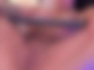Ellie Mitchell's Live Sex Cam Show