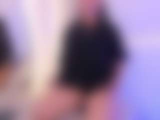 Ellie Mitchell's Live Sex Cam Show