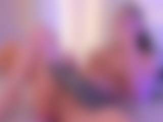 Ellie Mitchell's Live Sex Cam Show