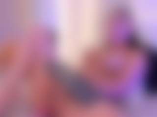 Ellie Mitchell's Live Sex Cam Show