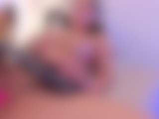 Ellie Mitchell's Live Sex Cam Show