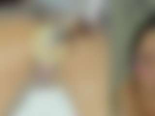 Live cam show with Emily - Outdoor on parknlotfishbdy