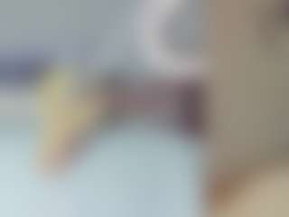Live cam show with Emily - Gape on live18s.com