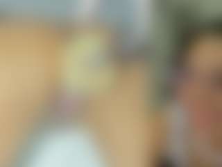 Live cam show with Emily - Moaning on infinitiblacc.com