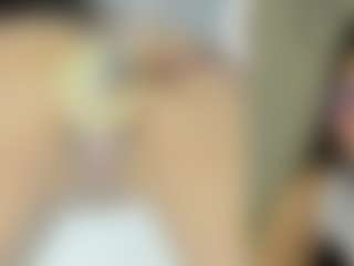 Live cam show with Emily - Lingerie on AdultVida.com