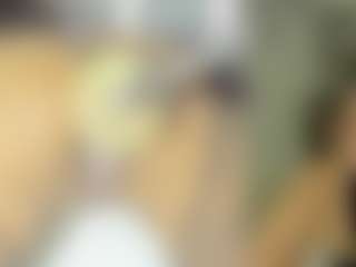 Live cam show with Emily - Moaning on livesuperchat.net