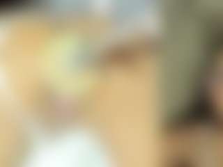 Live cam show with Emily - Petite on madthumbs
